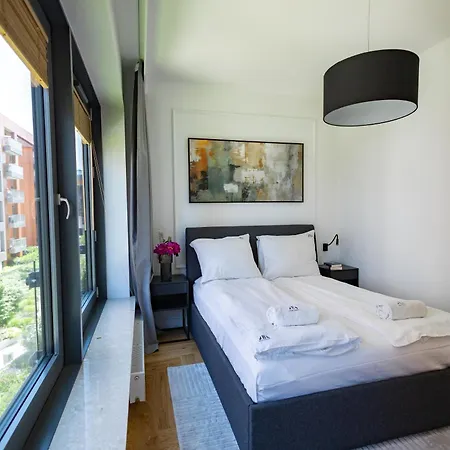 Rj Stara Stocznia 12 גדנסק