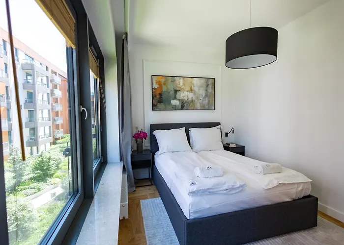 Rj Stara Stocznia 12 Gdaňsk